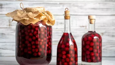 Cherry Bounce Cordial Recipe - Boxing Day