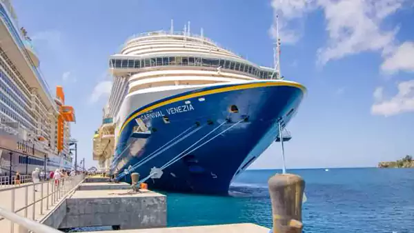 St. Kitts welcomed the Carnival Venezia. St. Kitts welcomed the Carnival Venezia.