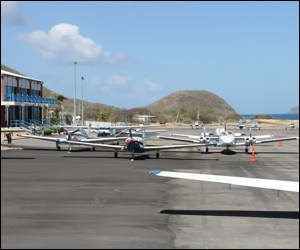 Aircraft at Nevis Airport Aircraft at Nevis Airport