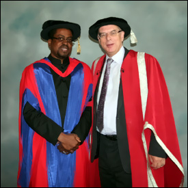 High Commissioner Issac With Vice Chancellor Eastwood