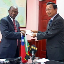 PM Douglas and Ambassador Wu