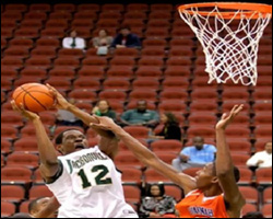 Shamille Jeffers Goes For The Slam Dunk